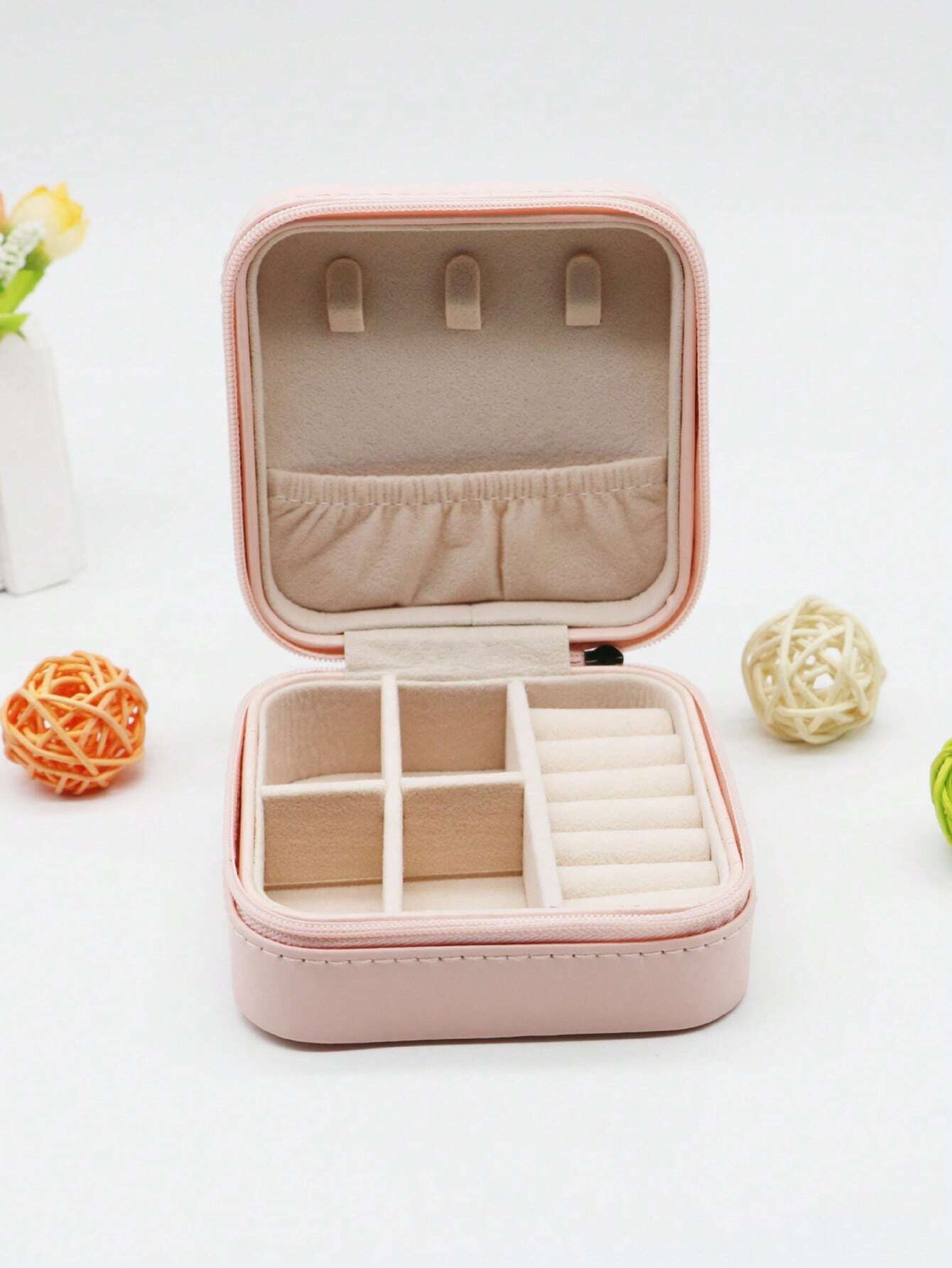 Jewellery Storage Box leather Jewelry Stand Earrings Ring Box Cosmetics Beauty Container Organizer